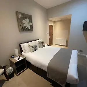 Konukevi Jewel, Aberdeen